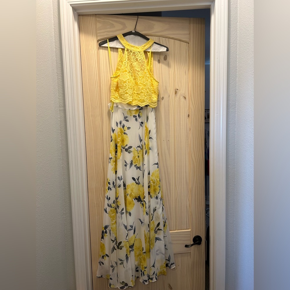 Size 7. Two-piece dress. New with tags.